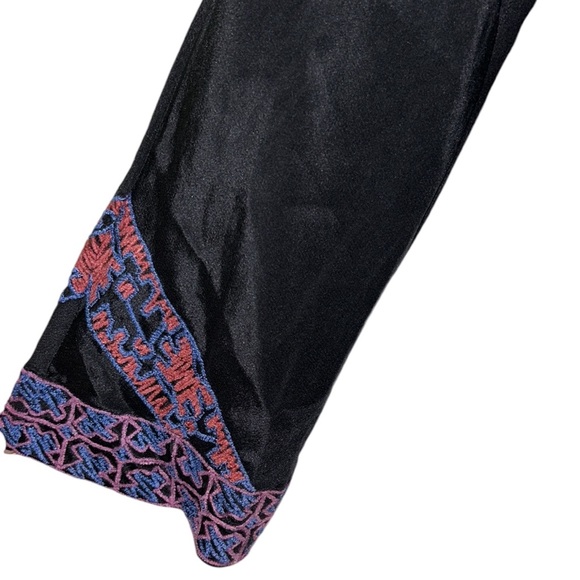 What Goes Around Comes Around Margot Silk Black Embroidered Tunic Dress - XS - Picture 12 of 16